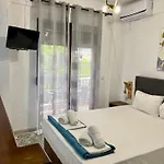 Pelekan And ατηινα 21 Apartmanhotel