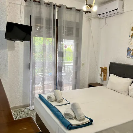 Pelekan And ατηινα 21 Lejlighedshotel