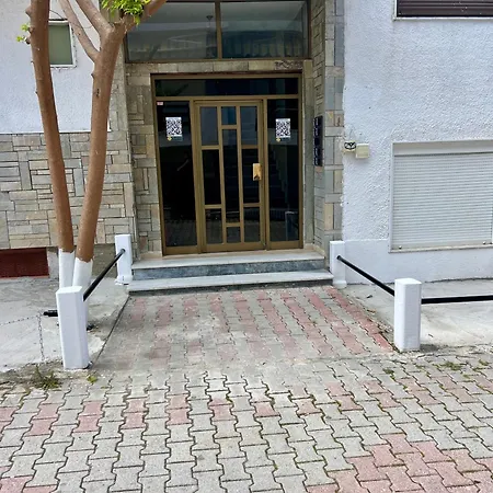 Appart hôtel Pelekan And ατηινα 21 3*